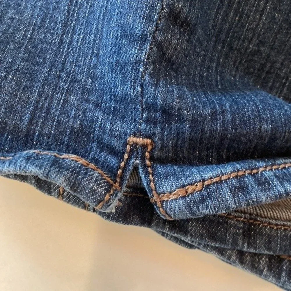 Refuge Brand Blue Jean Shorts | Cropped Jeans. Size 11